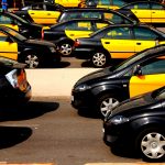 Taxis amarillos y negros de Barcelona